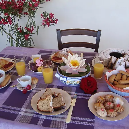 Couette-café La Ninfea Valderice