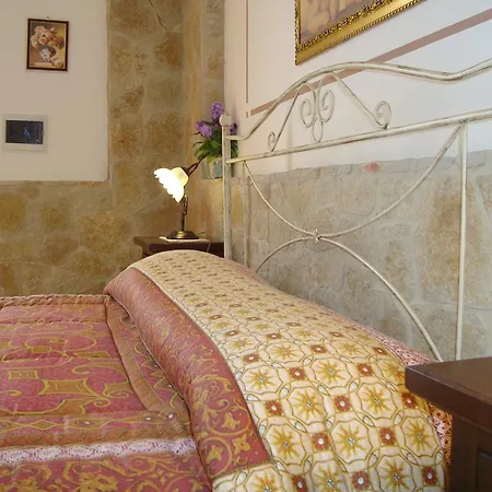 La Ninfea فندق مبيت وإفطار فالديريتْشّي